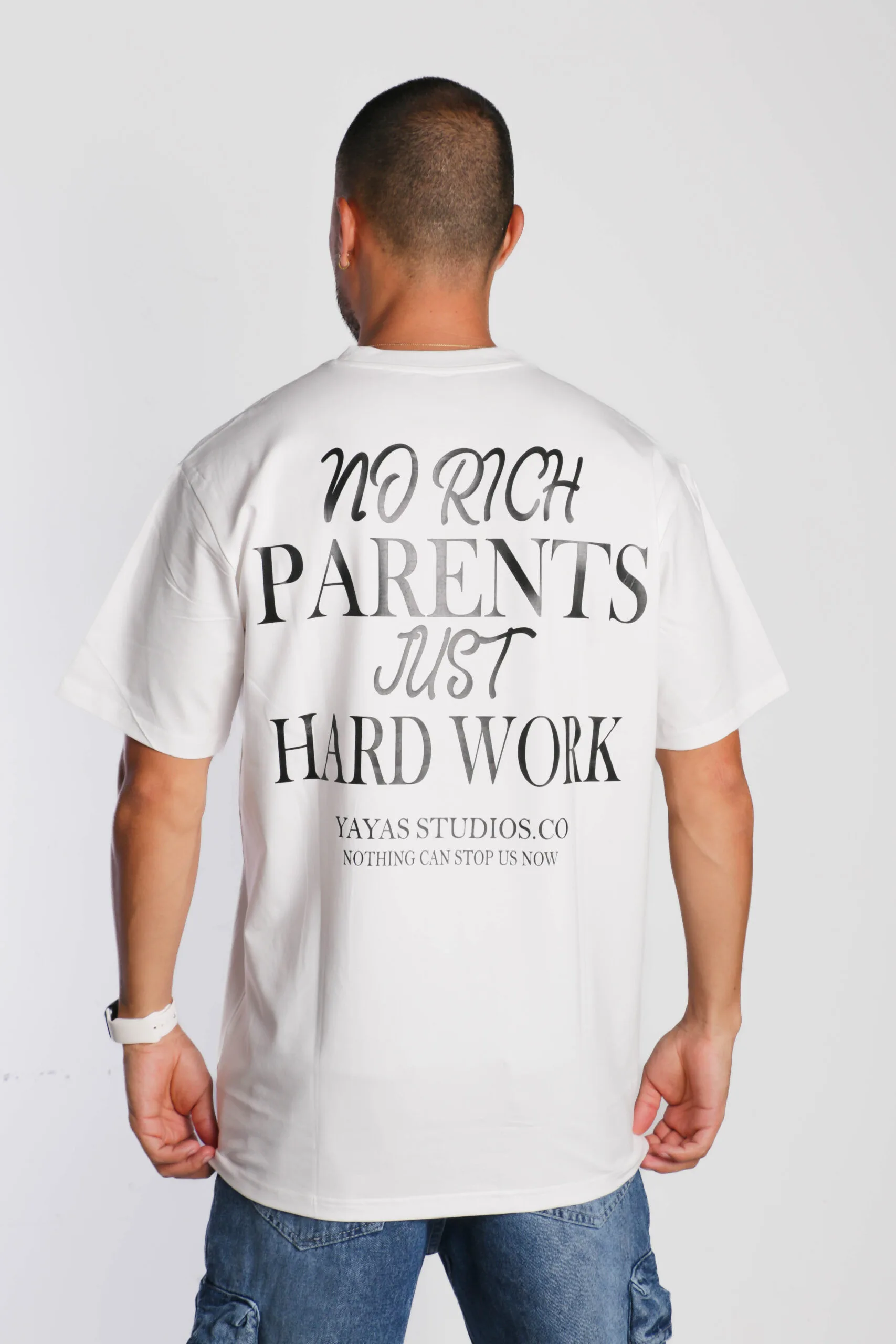 Camiseta Regular Tela Fría No Rich Parents