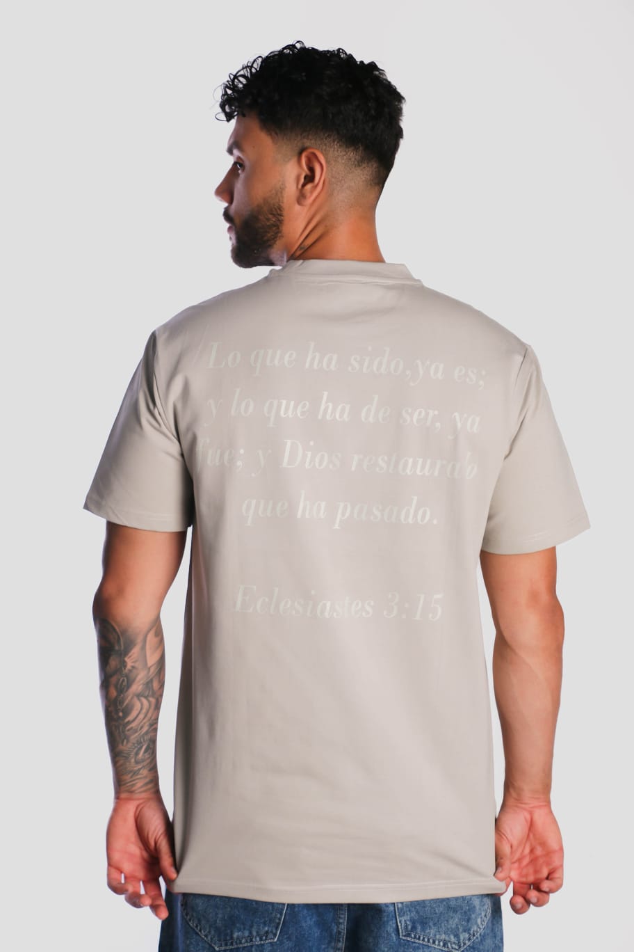 Camiseta Regular Tela Fría Eclesiastés